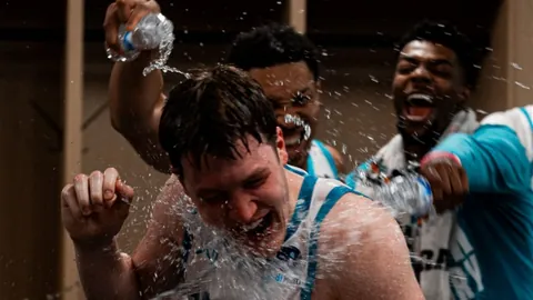 高馨妤击败对手，中国女网联袂闯入联合杯八强