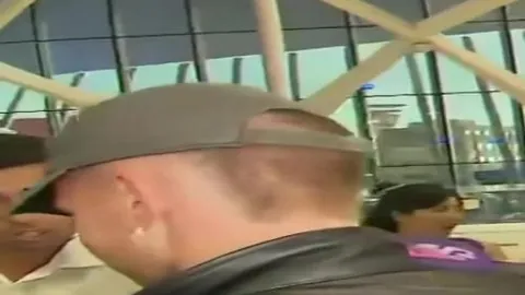 库巴西18岁：姐姐计划理疗，屡次推迟行动承诺